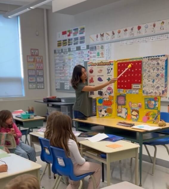 Pic2 participating in an interactive Spanish lesson